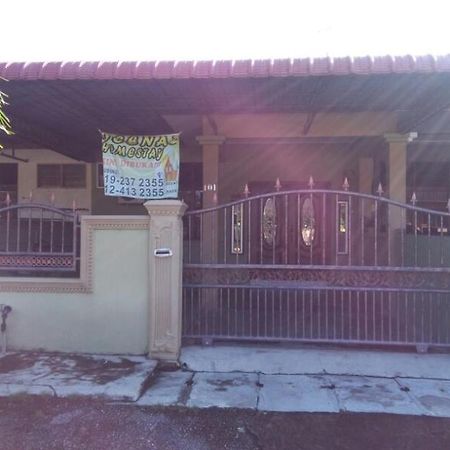 Deenaz Utara Homestay Alor Setar Exterior foto